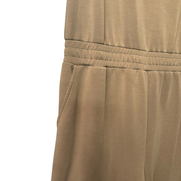 Cable and Gauge Elegant Gray Sleeveless Jumpsuit - Picture 2 of 8